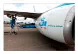 KLM opereaza prima cursa cu pasageri, folosind biokerosen ca si combustibil