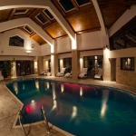 Hotel Predeal Comfort Suites - piscina interioara